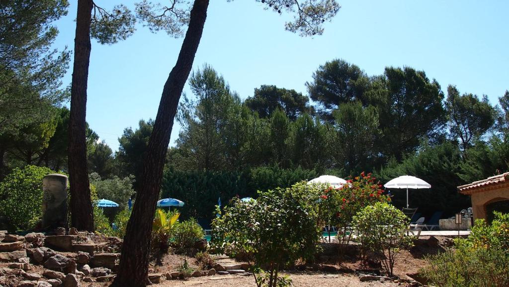 La Cigaliere Ξενοδοχείο Le Beausset Εξωτερικό φωτογραφία